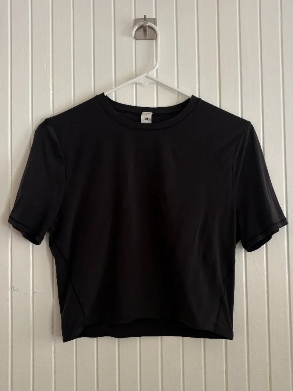Lululemon Wundermost Ultra-Soft Nulu Crewneck Cropped T-Shirt